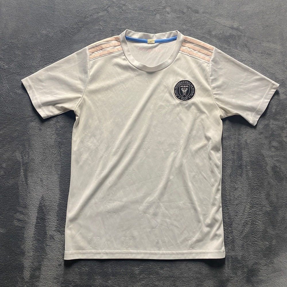 Inter Miami CF Soccer Jersey Mens Small White Short Sleeve Crest Logo‎